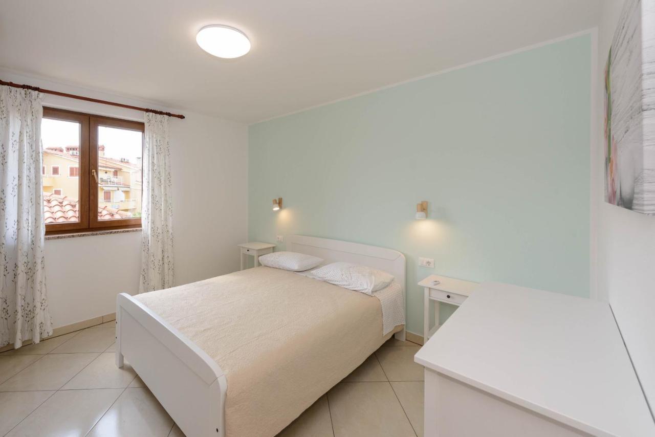 רוביני Apartments Milar מראה חיצוני תמונה